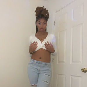 Meet your Posher, Lennea